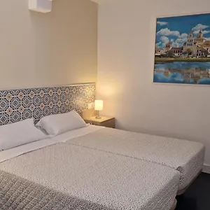San Vicente Ii , Siviglia Spagna